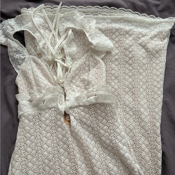 SHEIN White Lace Maxi Dress - Picture 5 of 6